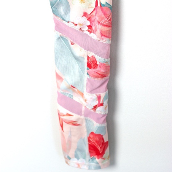 Old Navy Active leggings -  Kids Size 14/ XL - Pink melange with netting detail - Picture 6 of 9